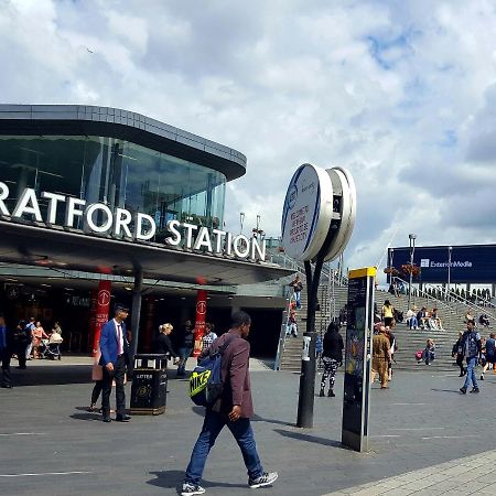 The Heart Of Stratford..! Londres Exterior foto